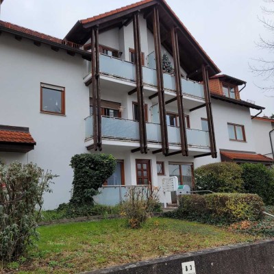 Freundliche EG-Wohnung mit Terrasse in Heppenheim