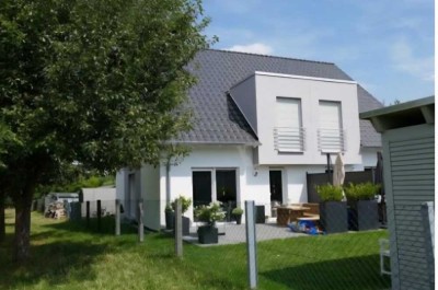 Gepflegtes Einfamilienhaus (Doppelhaushälfte) mit 5 Zimmern in Paderborn