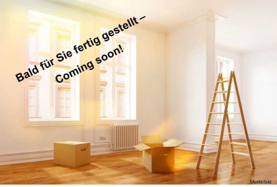 NEU sanierte Single-Wohnung mit Terrasse