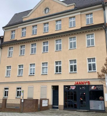 Nachmieter gesucht! Altbau-Wohnung mit Balkon und 97,14 m² in Forst (Lausitz)