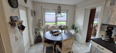 Lichtdurchflutete 2,5-Zimmer-Erdgeschosswohnung mit Einbauküche in Dauchingen