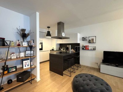 Charmante 2-Zimmer-Wohnung inkl. Einbauküche in Pempelfort