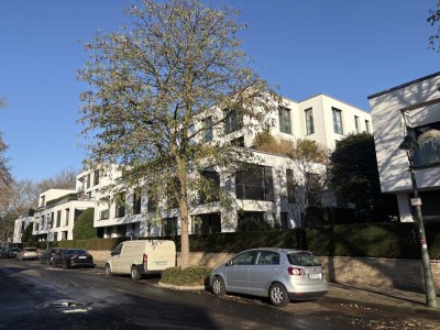 Orsoyerstr - Luxuriöse 3,5-Zimmer-Gartenwohnung in Düsseldorf-Golzheim – frisch kernsaniert.