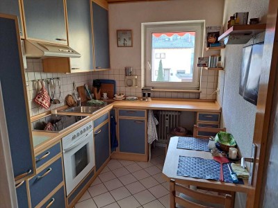 Provisionsfrei, Helle 2-Zimmer-Wohnung mit Balkon in ruhiger Lage von Vaihingen/Enz