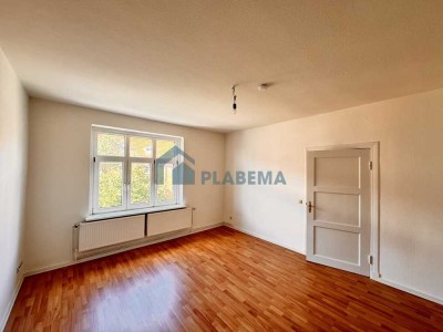 3 Zimmer-Wohnung mit EBK zu vermieten - ideal als 2-er WG geeignet