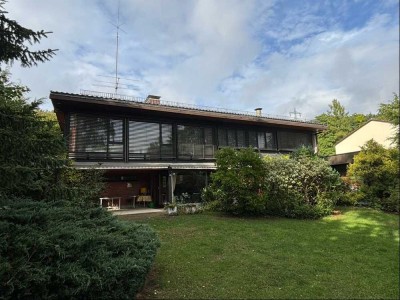 Repräsentative Immobilie in sehr guter Lage