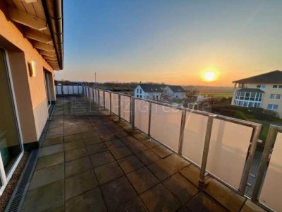 Traumhafte 4-Raum-DG-Wg. + 98 m² (!!) Dachterrasse in Süd-Westausrichtung, 2024 saniert