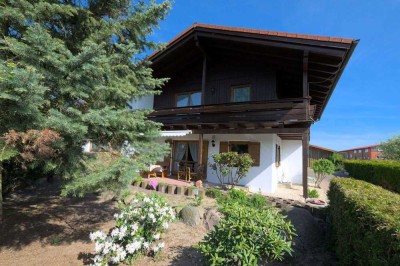 Idyllisches Landhaus mit Reithalle