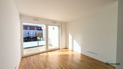 Großzügig geschnittene  und helle 2 Zimmerwohnung mit Balkon