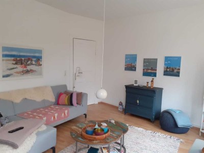 gemütliche 2-Zimmer-Wohnung mit EBK und Balkon