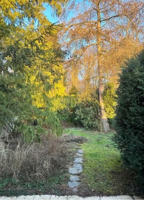 Bungalow in absoluter Traumlage direkt am Waldrand von Bad Vilbel!