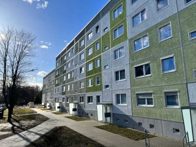Schöne 2-Raum Wohnung in der zweiten Etage!