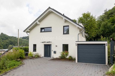 Modernes Einfamilienhaus (Bj. 2021, Klasse A) mit PVA + 2. Bauparzelle auf sep. Flurstück