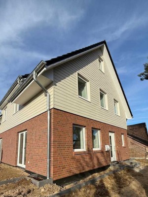 Familienfreundliche Doppelhaushälfte mit Solaranlage und Mieterstrom in Ebensberg bei Lüneburg