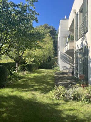 Großzügige Gartenwohnung mit Sonnenterrasse und TG-Stellplatz nähe Glieniker Brücke