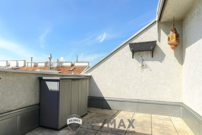 "4 Zimmer DG Maisonette mit Terrasse"