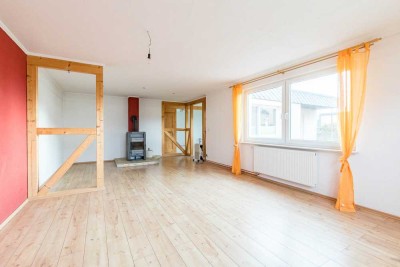 Modernisiertes Einfamilienhaus mit Einliegerwohnung in ruhiger Lage