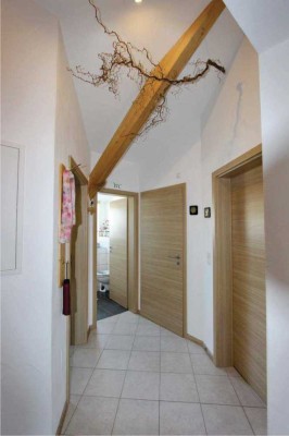 Große Dachgeschosswohnung mit Balkon in Weitnau-Kleinweiler, 2 Zimmer, 81,2 m²