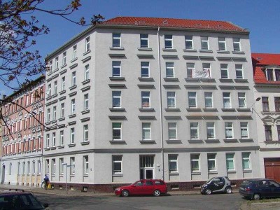 2-Zimmerwohnung in Großzschocher mit Laminatfußboden und EBK !