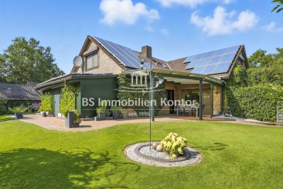 Top gepfl. Einfamilienhaus mit Garage, PV-Anlage, Terrasse, Gartenanlage in ruhiger Wohnlage!