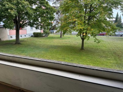 Sofort einziehen !!!! Tolle Wohnung in kleiner Wohneinheit in direkter Feldrandlage. Provisionsfrei