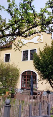 Geschmackvolle 3-Raum-Wohnung mit Hobbyraum, Wintergarten und Terrasse