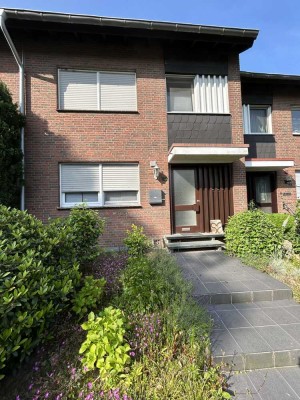 Tolles Reihenmittelhaus mitten in Dingden zu vermieten