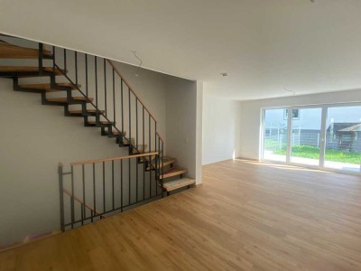 Erstbezug: Modernes 5-Zimmer-Reihenhaus mit gehobener Innenausstattung & EBK in Zolling bei Freising