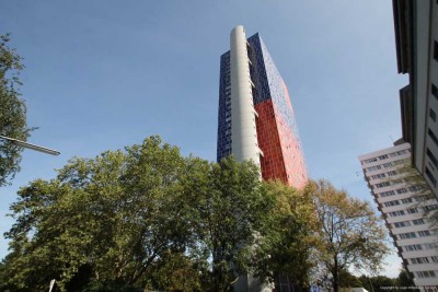 Kapitalanlage mit Weitblick – Modernisiertes Appartement im Herkules-Hochhaus