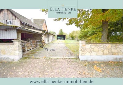 Großes Zweifamilienhaus zum Modernisieren auf 1.600m² Grundstück mit 3 Garagen ...