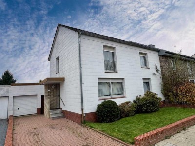 Doppelhaushälfte mit großem Garten – ideal für Handwerker und Familien | Nordhorn – Blumensiedlung