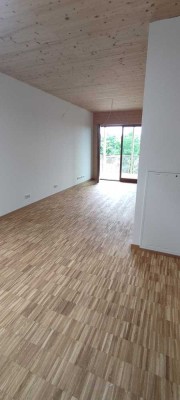 Erstbezug mit Balkon:  Geschmackvolle 2-Zimmer-Wohnung mit gehobener Innenausstattung in Alzenau