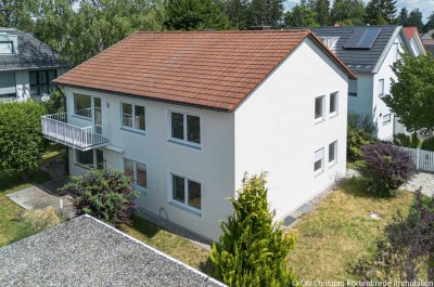 Zweifamilienhaus mit Ausbau-/Neubaupotenzial in absolut ruhiger Wohnlage von Riemerling