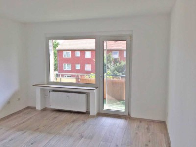 Helle Wohnung mit vier Zimmern und Balkon