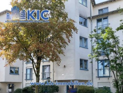 3-Zimmer Etagenwohnung mit Balkon mit TG-Stellplatz in Köln-Dellbrück