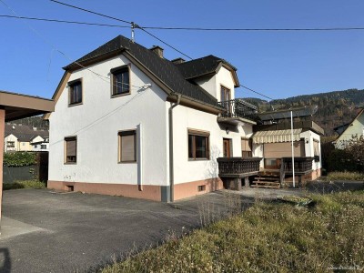 Charmante Liegenschaft mit Gestaltungspotenzial