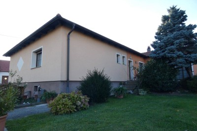 GROSSER GARTEN NATURNAH RUHELAGE