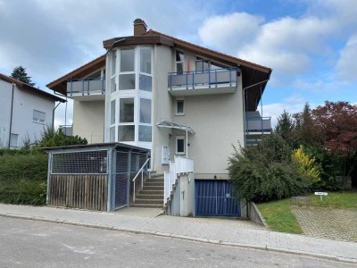 Helle 1-Zimmer-Wohnung mit Balkon und Tiefgaragenstellplatz