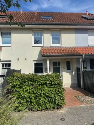 Modernes Reihenhaus mit Garage in Arsten – ab sofort