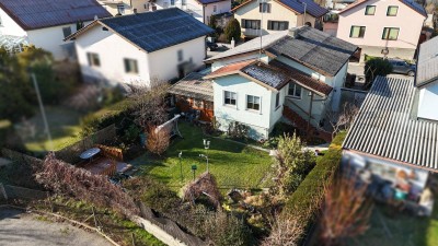 Einfamilienhaus in Retz: 4 Zimmer, Garten, Wintergarten &amp; Garage in zentraler Lage