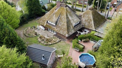 Exklusives Reetdachanwesen für höchste Wohnansprüche – stilvolles Refugium!