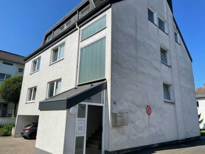 Ideal für Studierende: Etwas kleinere, aber gut geschnittene und schöne 2 Zimmer-Wohnung in ideal...