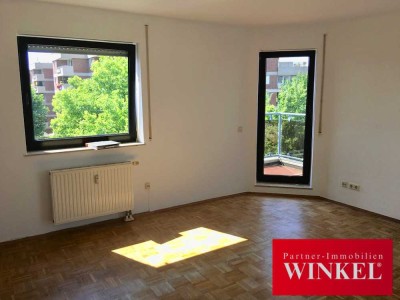 1-Zimmerwohnung mit Balkon, Parkettboden, Einbauküche, Duschbad, TG-Platz