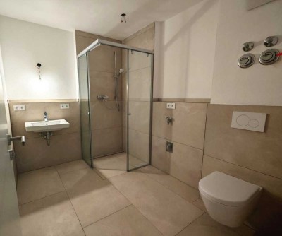 Hochwertiger Neubau – Barrierefreie 1-Zimmer-Balkonwohnung