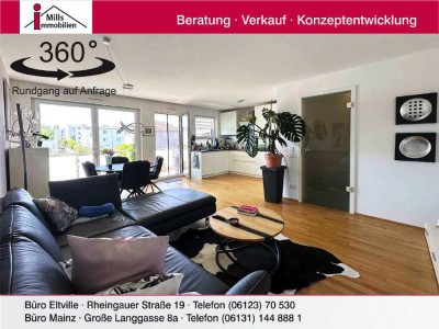 Moderne, neuwertige 2 ZKB-Wohnung mit sonnigem Balkon und Aufzug in ruhiger Lage