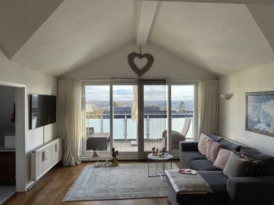 67 qm 3,5 Raum Dachgeschoss mit Loggia und Ruhrtalblick in Bochum Stiepel - sehr gute Infrastruktur