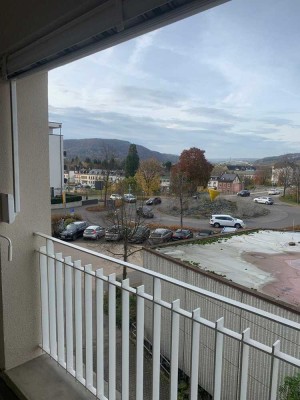 Helle großzügige 2,5-Zimmer Wohnung mit Balkon im 1. OG in Konz