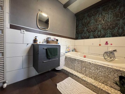 Schönes Reihenmittelhaus in ruhiger Lage, Grenze Hiltrop nähe Gysenbergpark