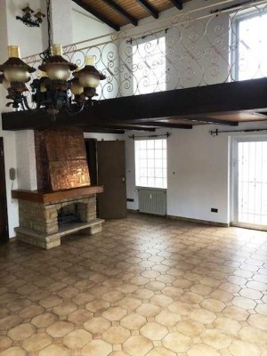 Gustavsburg, großzüzige 3,5 Z-ETW an ruhige Mieter zu vermieten