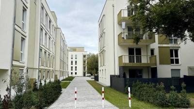 Von der Sonne geweckt, vom Grün umgeben (ETW G17)